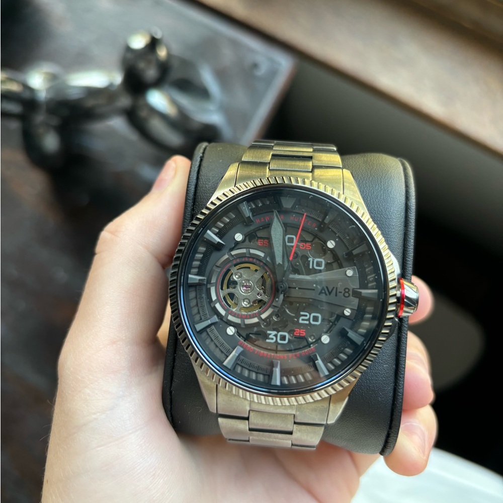 AVI-8 WATCH